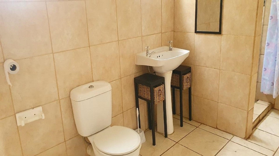 24 Bedroom Property for Sale in Deneysville Free State
